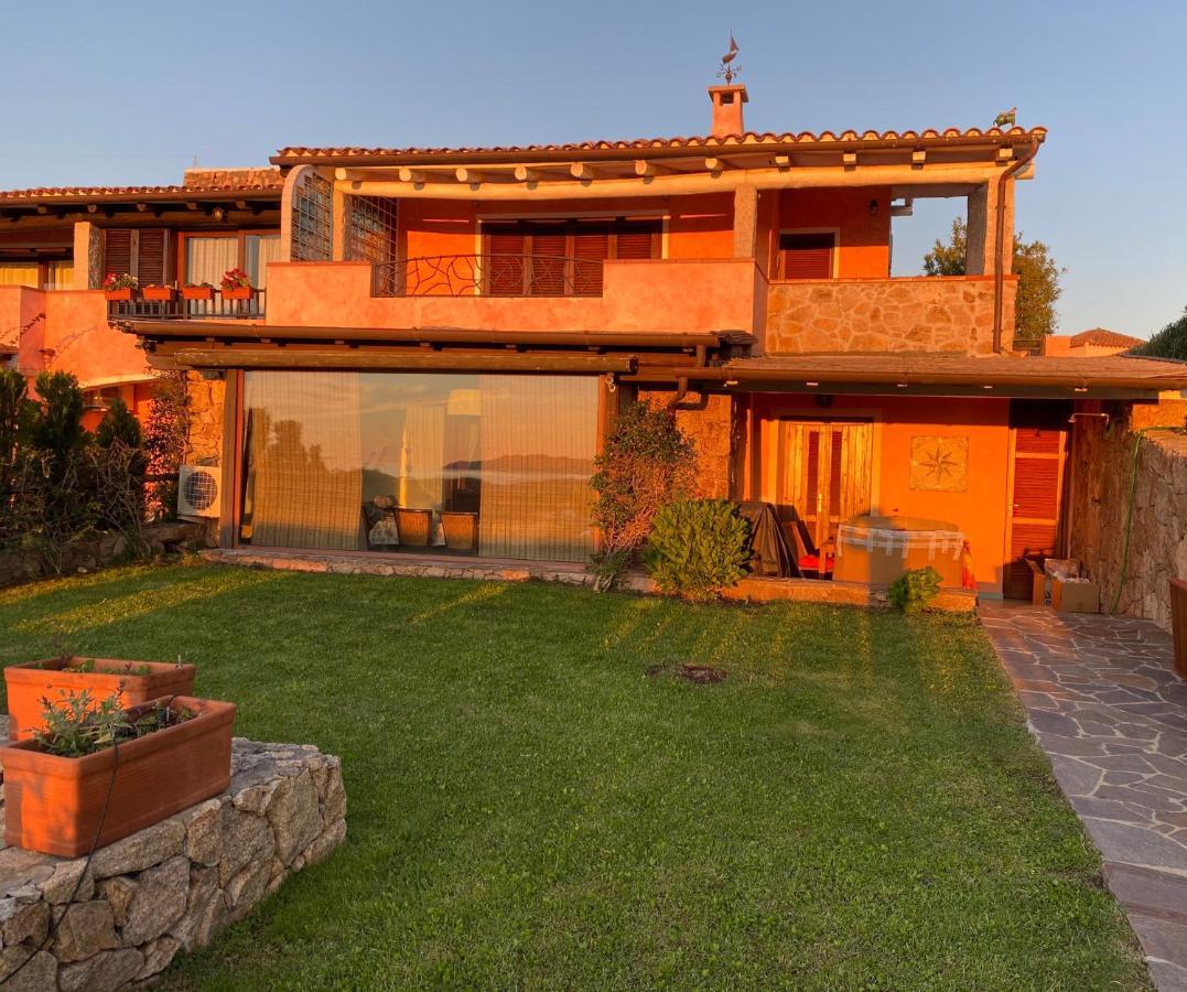 Claude&Kate'S Dream House Villa Porto San Paolo  Exterior photo